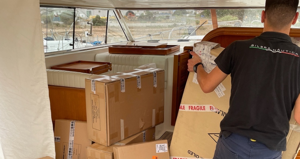 Allestimenti interni barche Sardegna - personalizzazioni nautiche